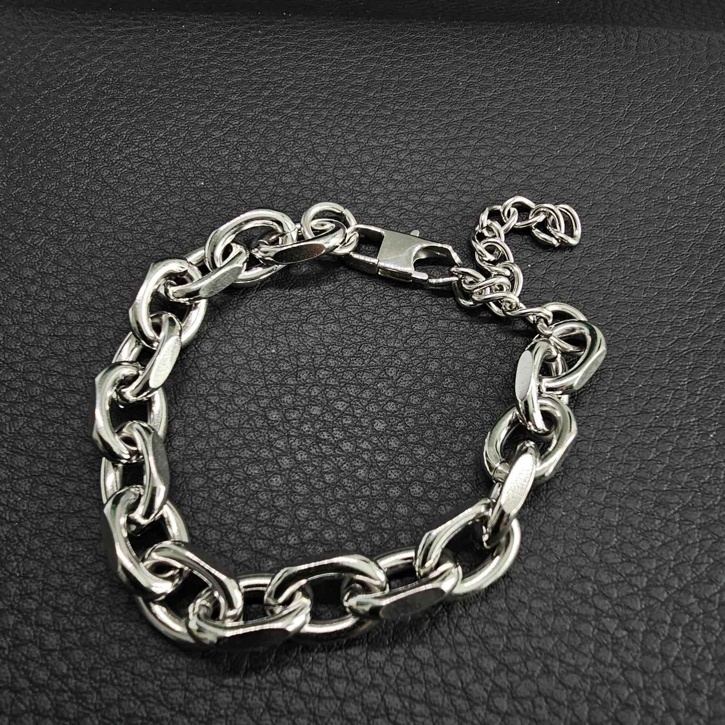 Flattened Chain Bracelet WOLFE & RIFF