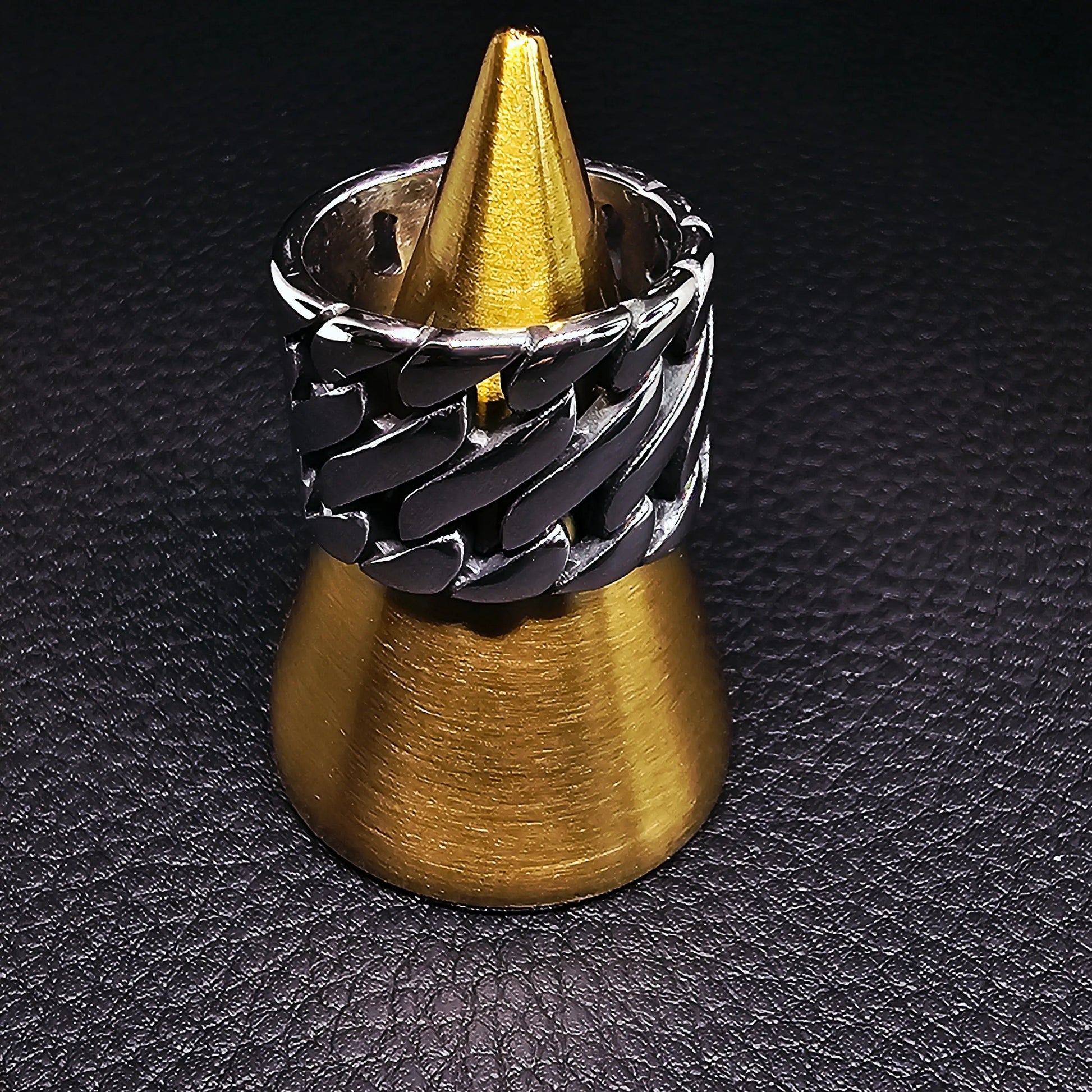 Chain Link Ring WOLFE & RIFF